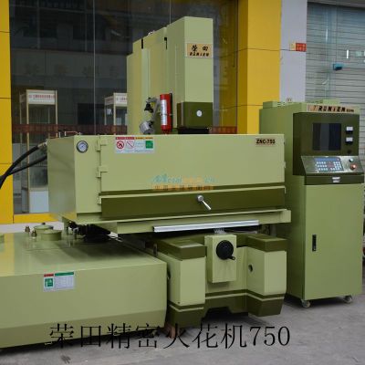 高頻火花機(jī)與炮塔銑床 現(xiàn)代精密加工的雙劍合璧