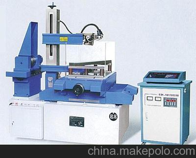 德威中檔線切割機(jī)DK7732M/DK7740M/DK7750M系列圖片與北京安都機(jī)電設(shè)備概覽